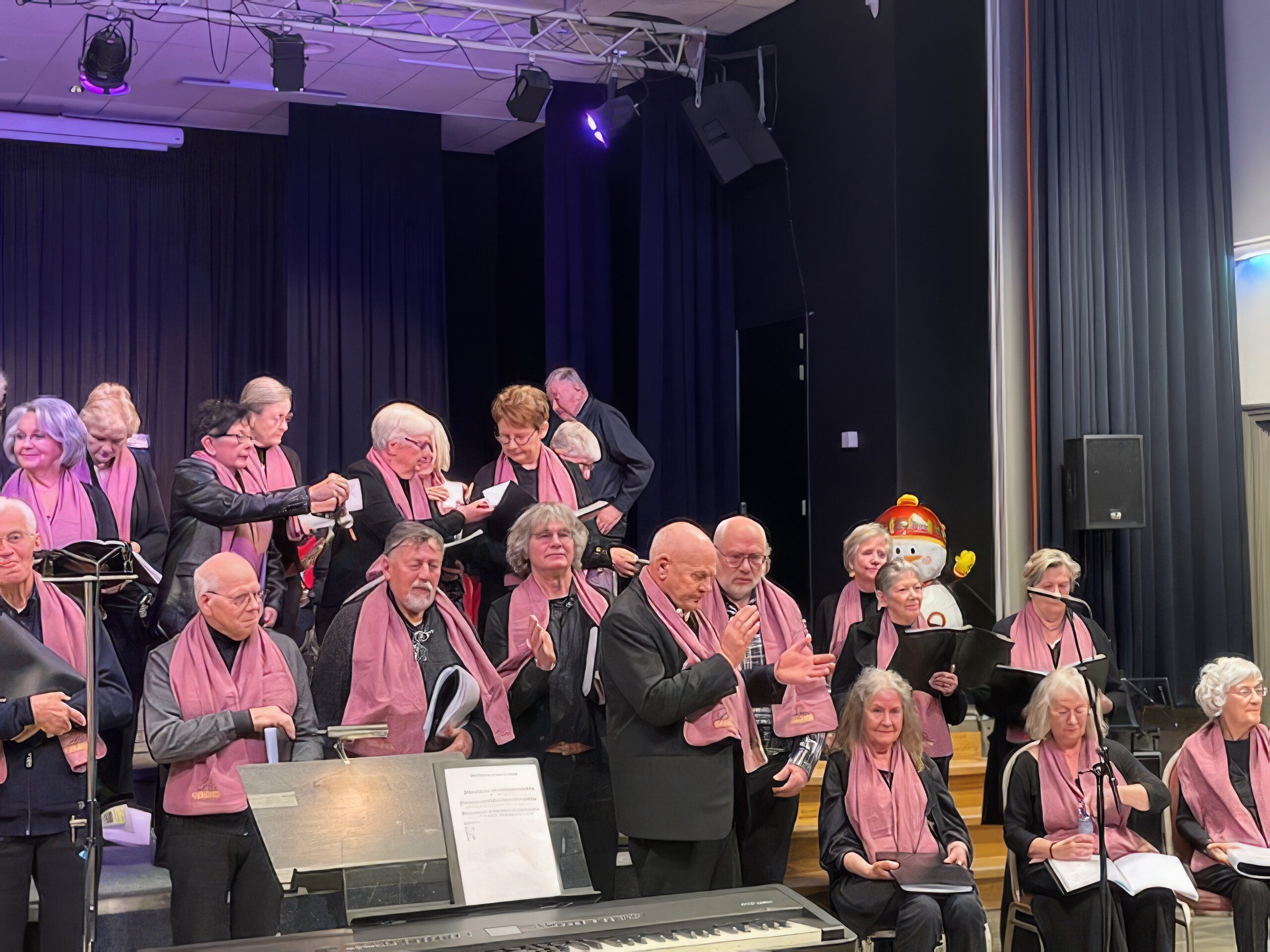 goldiesIMG_0857-topaz